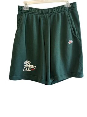 Nike Sportswear Size Medium Green French Terry Sweat Shorts Athletic Gym Travel